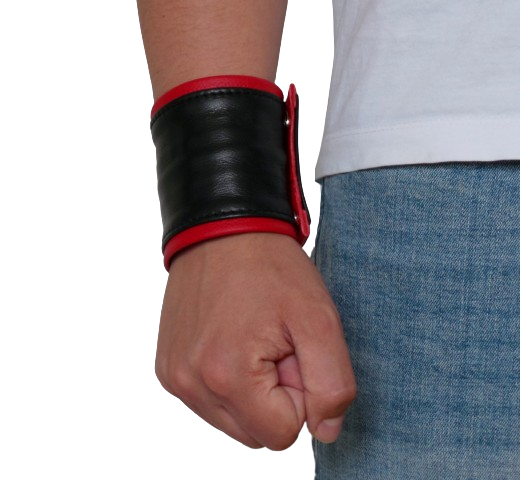 Armband mit Geldfach